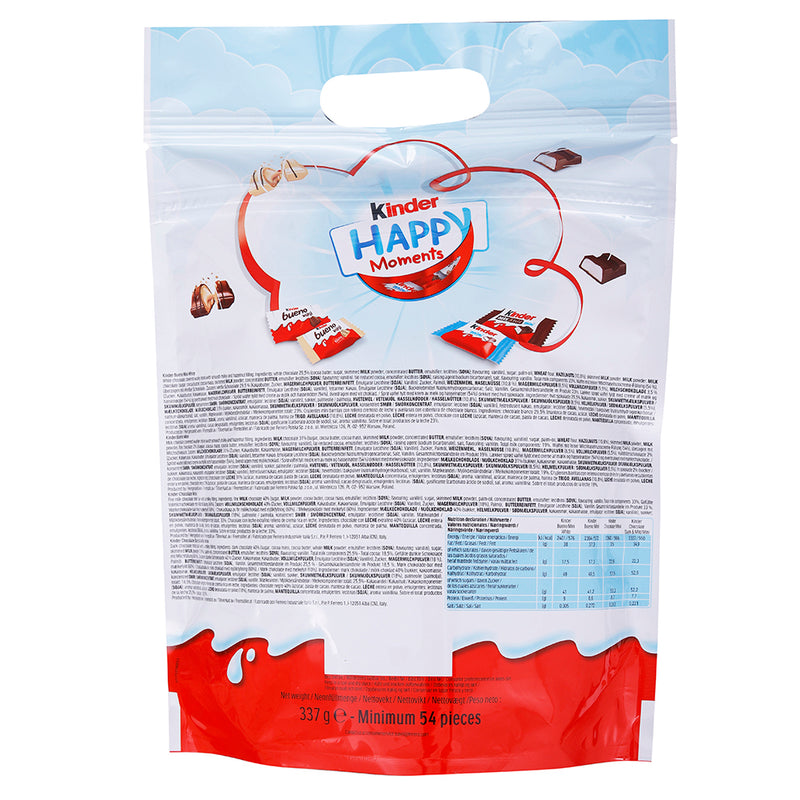 A pouch format bag of Kinder Happy Moments 337g with a heart on it, perfect as a travel companion.