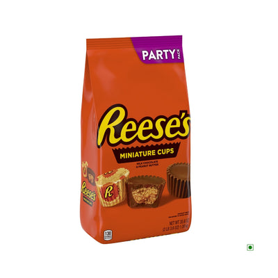 A bag of Hershey's Reese Peanut Butter Cup Bag 1009g.